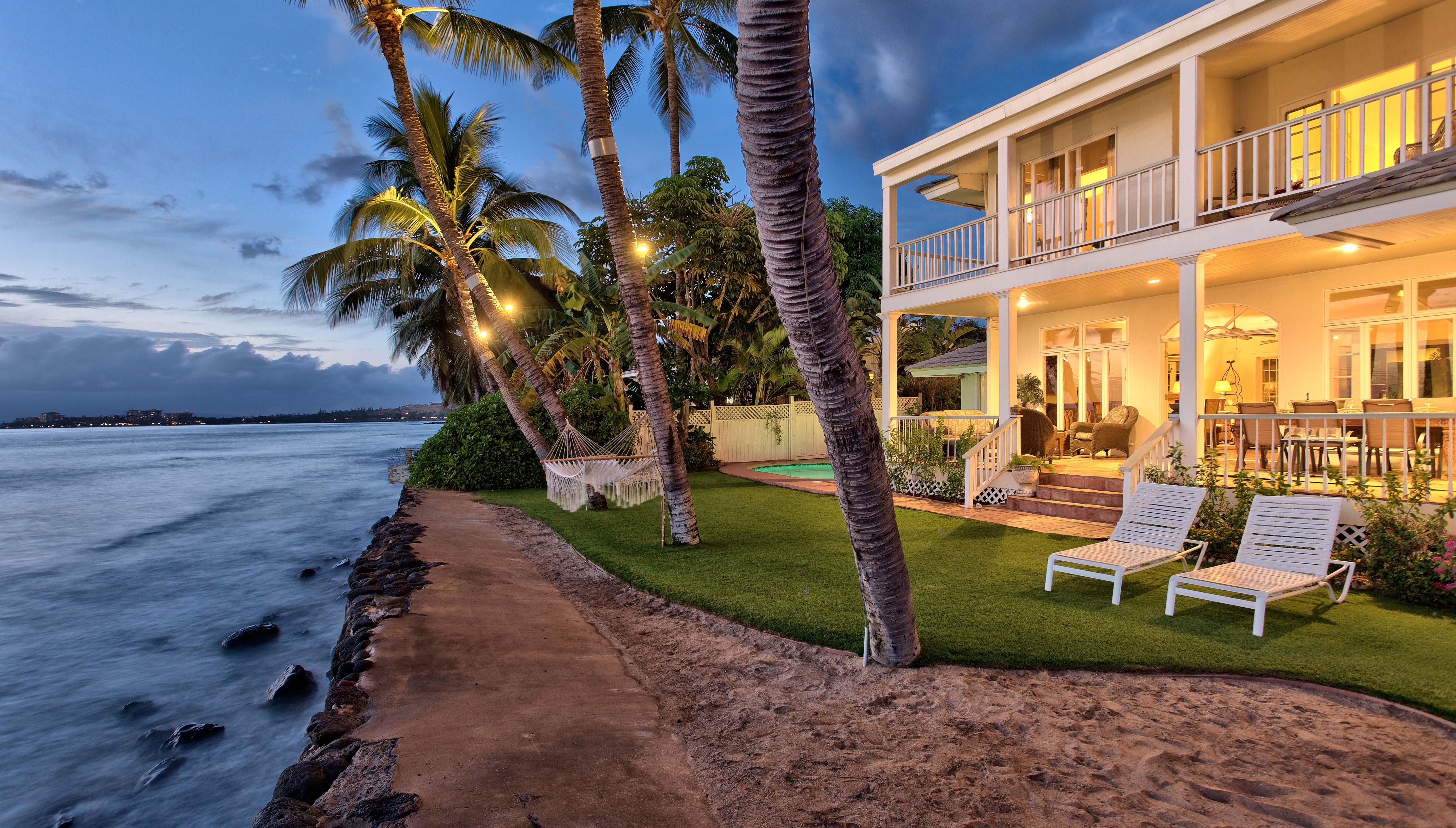 Hawaii Vacation Rentals & Villas Specialists